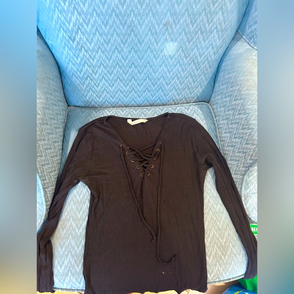 Black shirt for sale - Picture 1 of 1